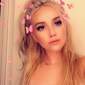 Meet your Posher, Scotti nikole